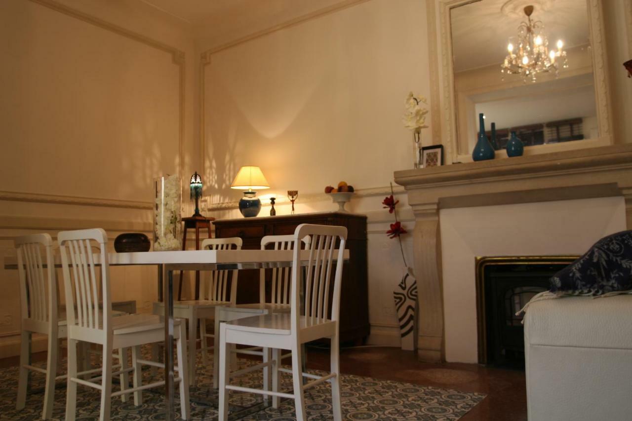 Appart Charme Arenes Nimes Exterior photo